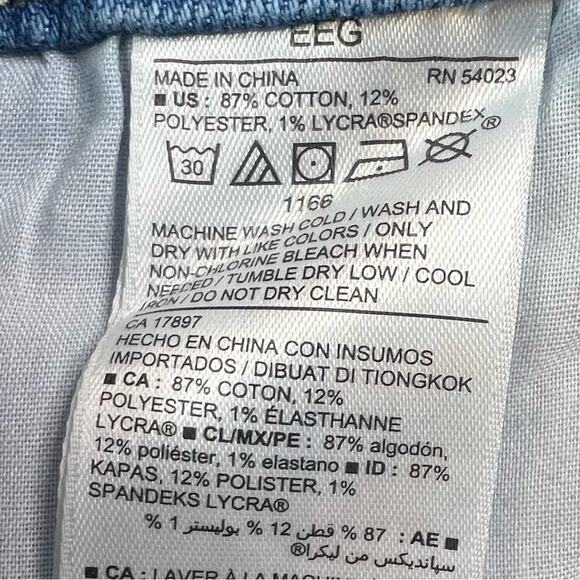 Old Navy Light Wash Denim Shortalls XXL Rolled Hem Distressed - Picture 7 of 8